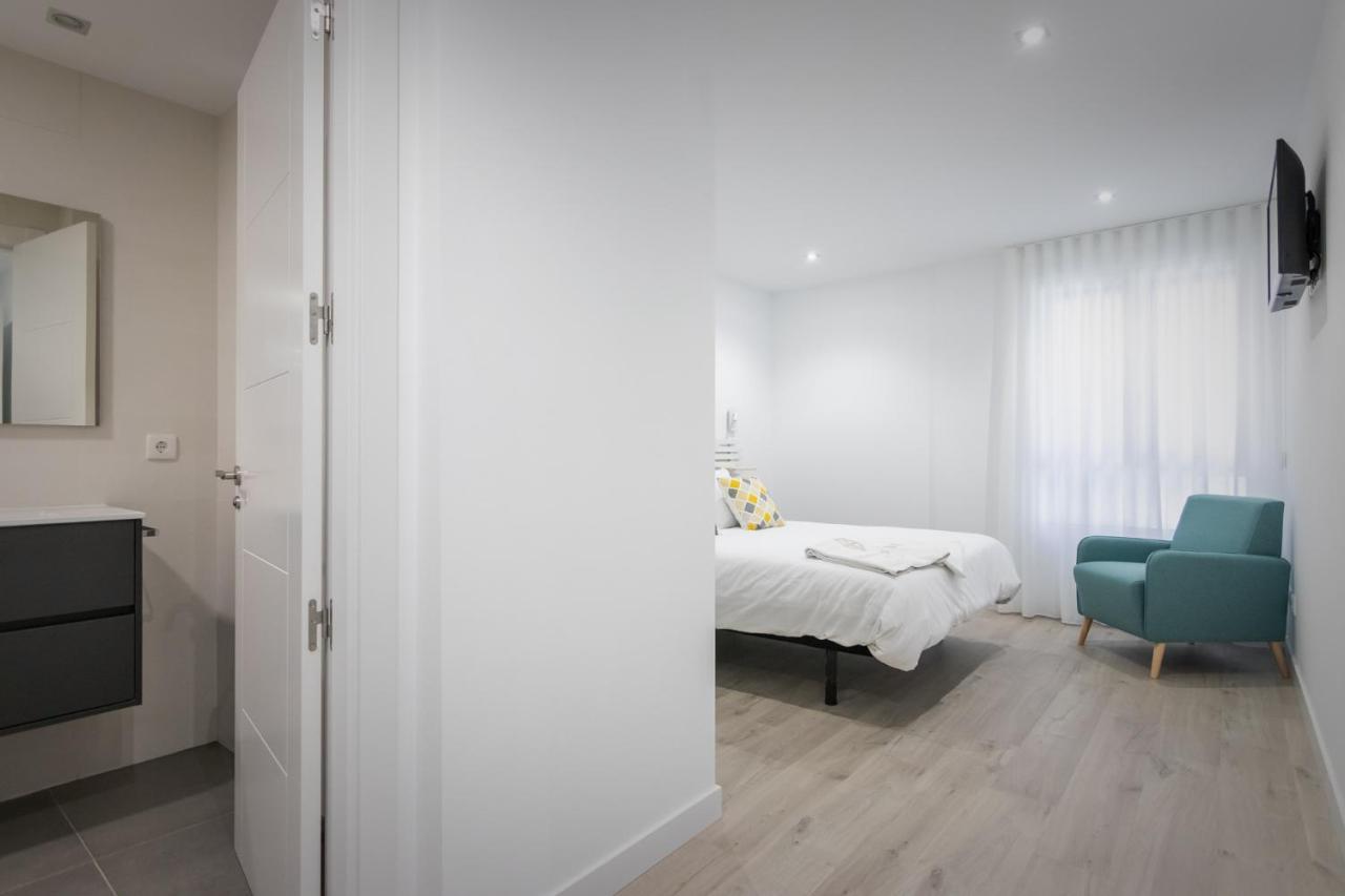 Apartamentos Soria Suites Exterior photo